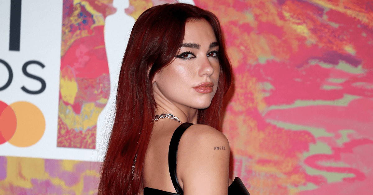 007主题曲赔率揭秘：Raye领跑，Dua Lipa有望双重身份？