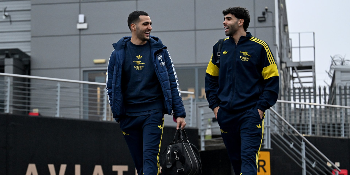 英超焦点战：阿森纳迎战曼联，枪手欲保主场不败，红魔士气正盛