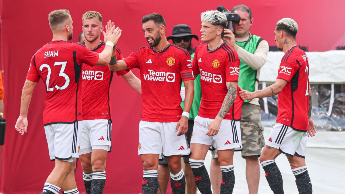 曼联复仇战：客场挑战埃弗顿，英超焦点对决深度分析