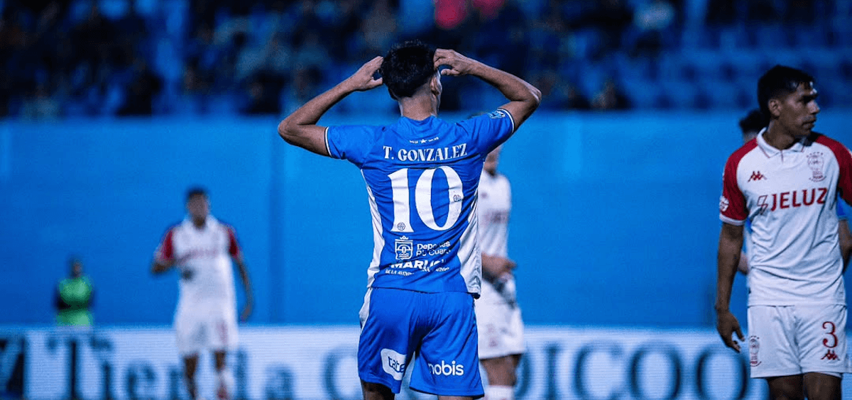 阿根廷甲级联赛：萨尔米恩托主场迎战大学生里奥夸尔托，谁能脱困？