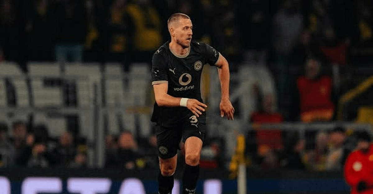 曼联、维拉争抢多特后防核心：安东转会风云再起