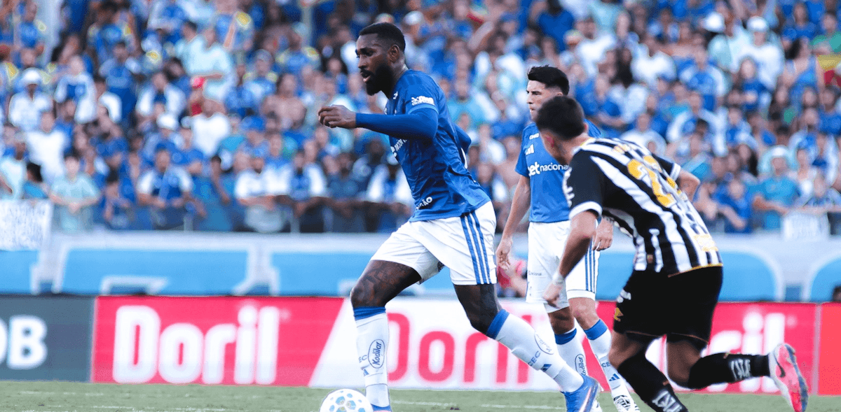 巴甲前瞻：克鲁塞罗主场迎战维多利亚，谁能打破僵局？