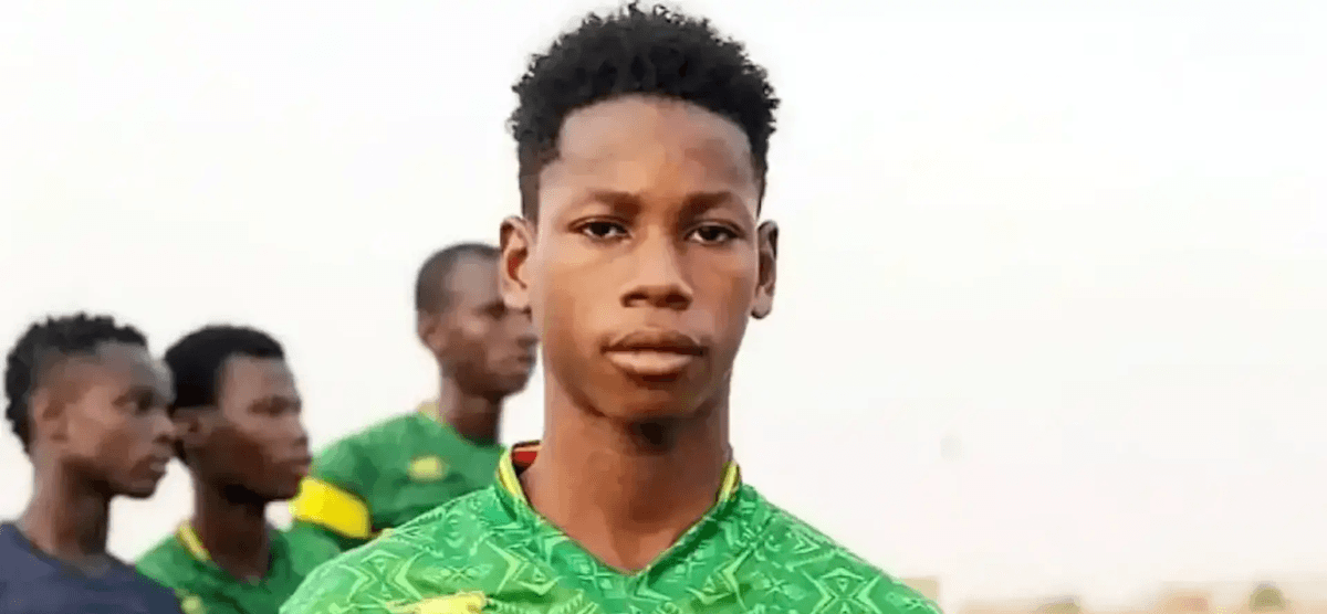 巴萨巴黎抢人!16岁马里天才中场成豪门新宠 巴萨巴黎抢人!16岁马里天才中场成豪门新宠