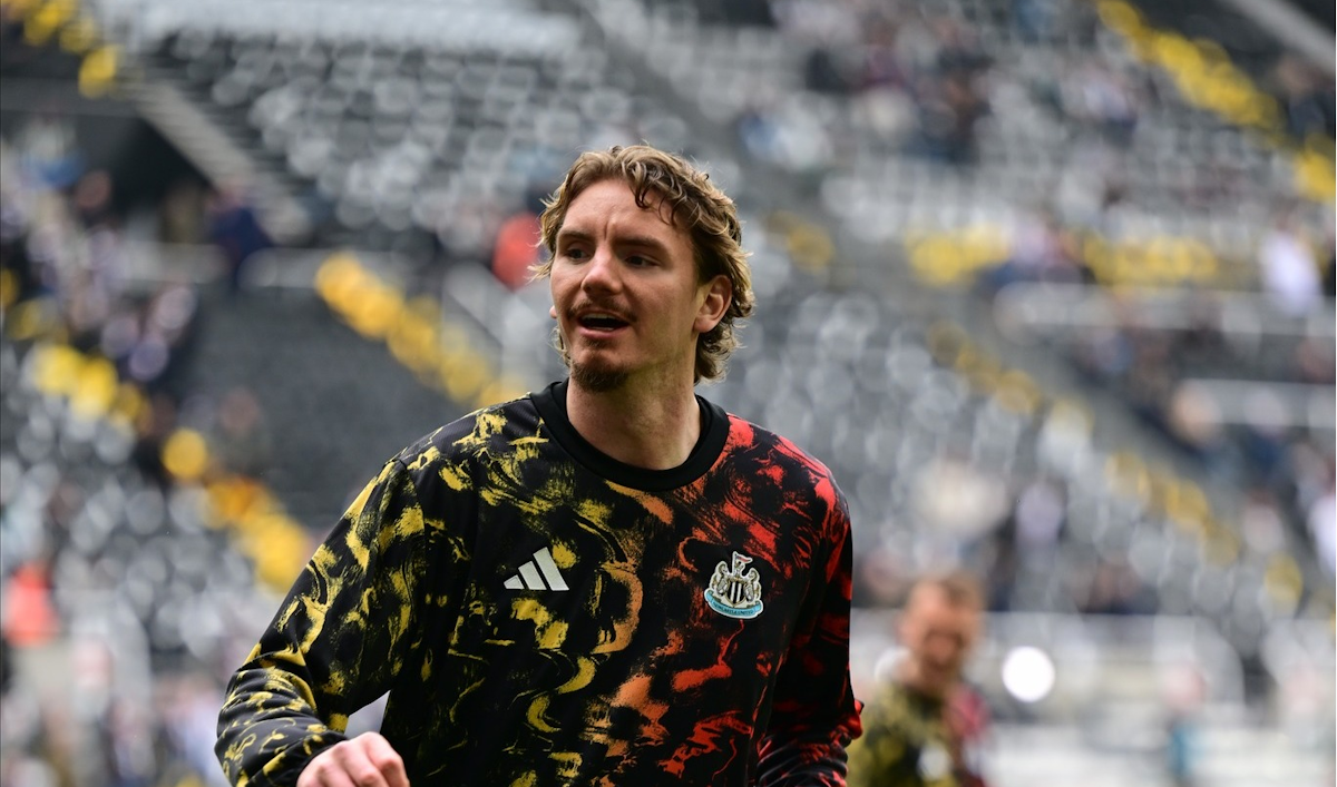 英超前瞻：水晶宫VS纽卡斯尔，中游混战谁能占先机？