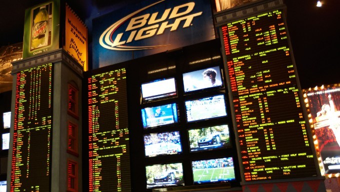 美国博彩业2021年创纪录复苏：线上赌博成核心驱动力