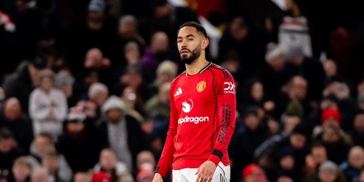 英超收官战：曼联狼队老特拉福德对决，谁能抢分？