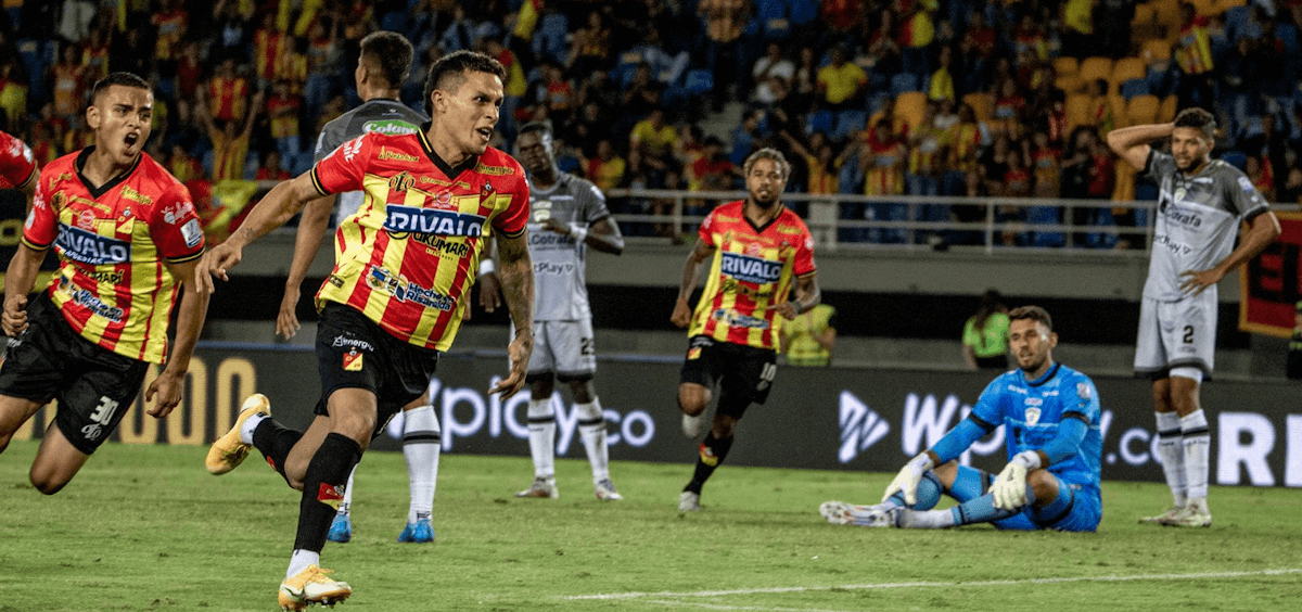 佩雷拉 vs 利亚内罗斯：哥伦比亚甲级联赛揭幕战深度分析与投注指南