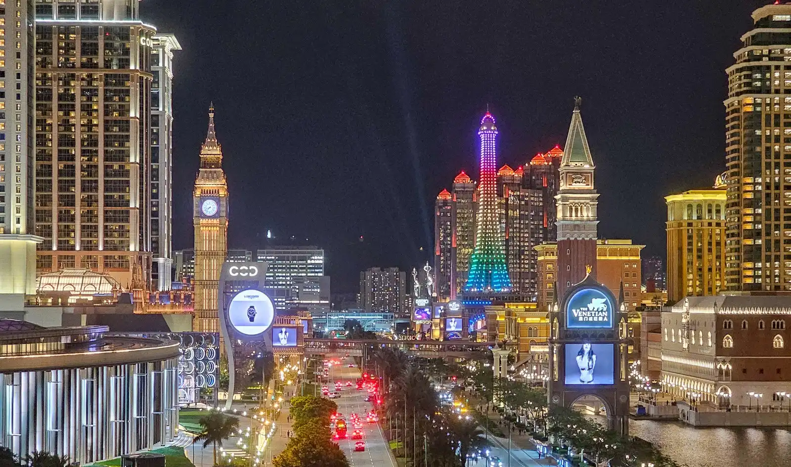 澳门博彩业强势反弹：1月GGR超预期，春节旺季再添火力