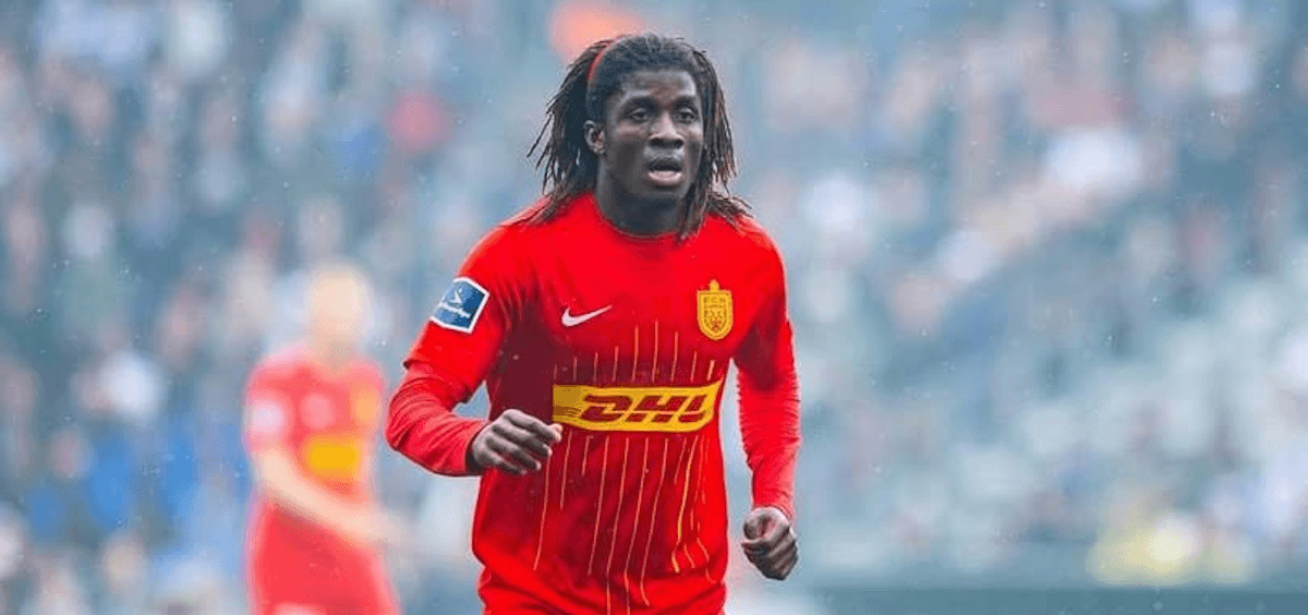 曼联截胡阿森纳？中场新星争夺战升级，卡塞米罗接班人浮出水面