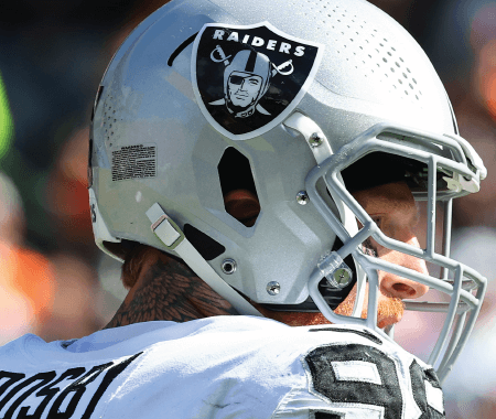 NFL重磅!克罗斯比离队赔率曝光,突袭者核心去向成谜 NFL重磅!克罗斯比离队赔率曝光,突袭者核心去向成谜