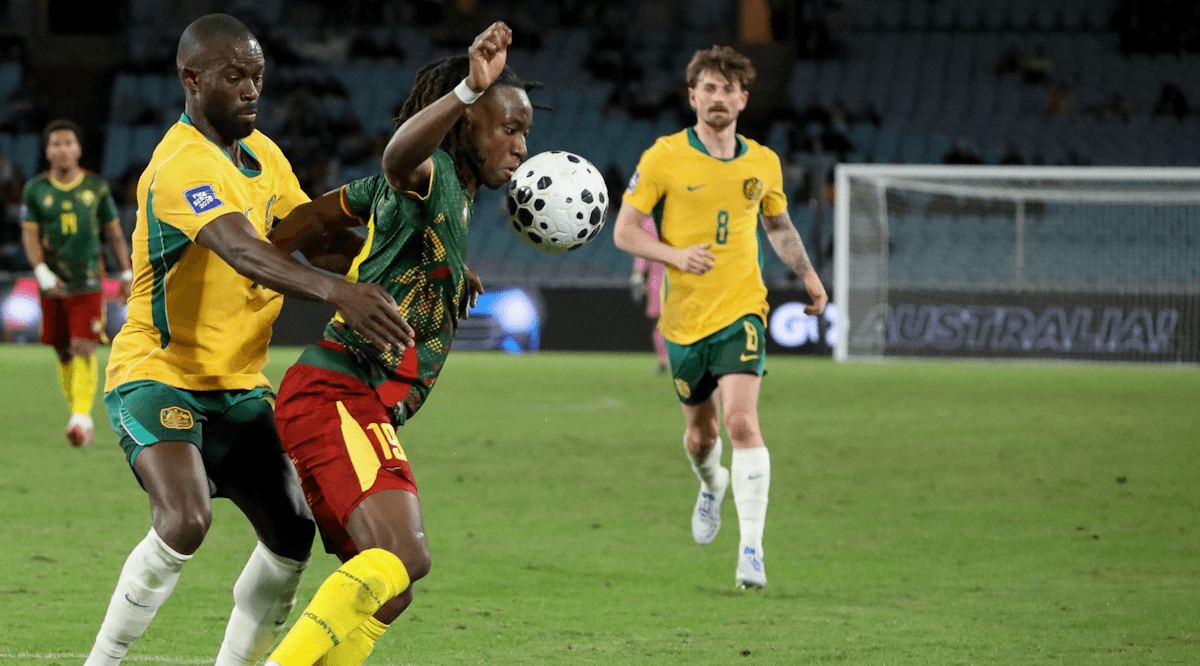 喀麦隆VS中国友谊赛：战术碰撞，谁能笑到最后？