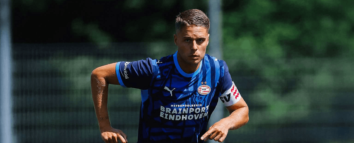 PSV vs 圣吉罗斯联合:欧冠宿敌友谊赛再聚首,深度赔率分析 PSV vs 圣吉罗斯联合:欧冠宿敌友谊赛再聚首,深度赔率分析