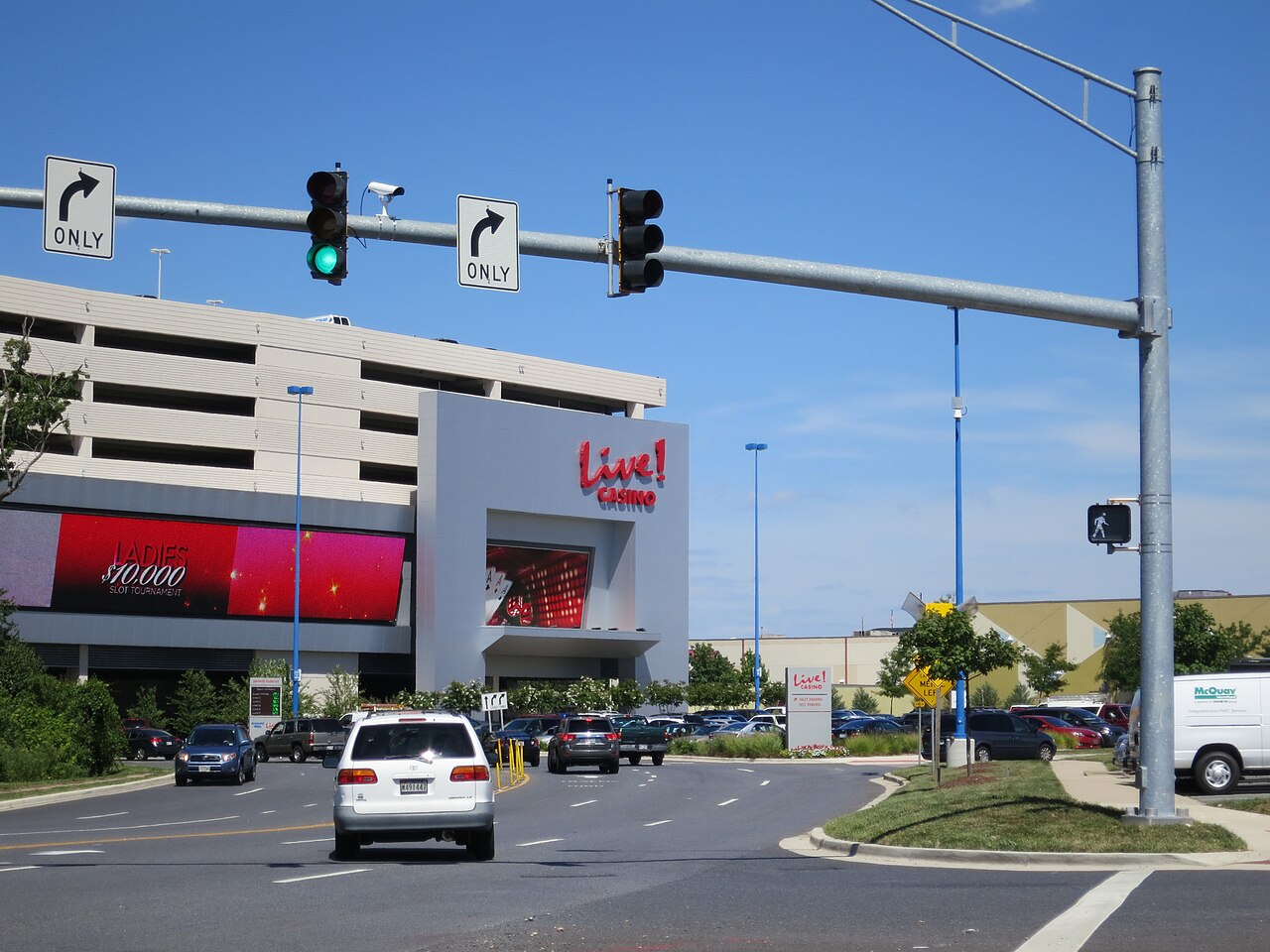 弗吉尼亚新赌场Live! Casino Petersburg盛大开业:揭秘其经济影响与发展布局 弗吉尼亚新赌场Live! Casino Petersburg盛大开业:揭秘其经济影响与发展布局