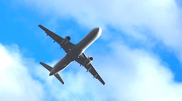 中日航班大面积停飞:政治阴霾笼罩,春节出游转向韩国 中日航班大面积停飞:政治阴霾笼罩,春节出游转向韩国