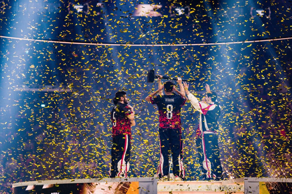 FaZe Clan教练怒批BLAST:夺冠庆典被毁,电竞教练的尊严何在? FaZe Clan教练怒批BLAST:夺冠庆典被毁,电竞教练的尊严何在?