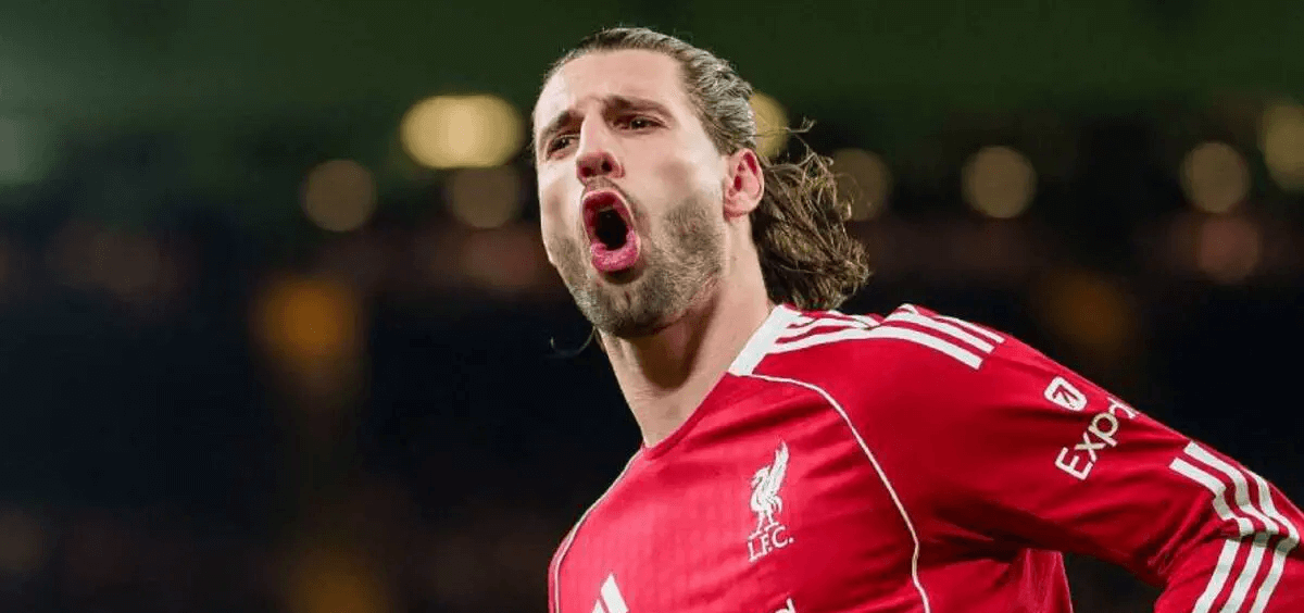 索博斯洛伊:利物浦新核心的崛起与队长之路 索博斯洛伊:利物浦新核心的崛起与队长之路