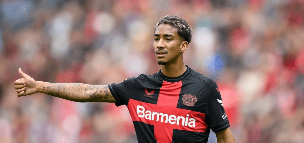 勒沃库森遭遇重创:主力阿图尔韧带撕裂,防线告急 勒沃库森遭遇重创:主力阿图尔韧带撕裂,防线告急