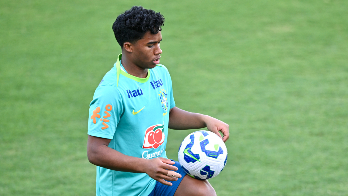 巴西锋线大考：安切洛蒂如何抉择新9号？