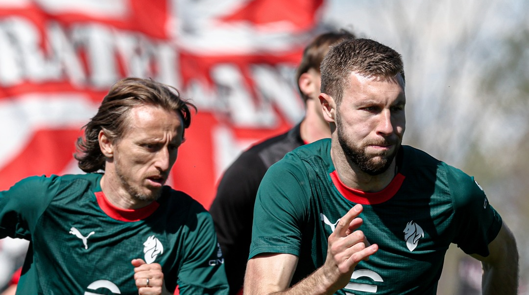 意甲前瞻:米兰主场迎战乌迪内斯,争冠关键战役 意甲前瞻:米兰主场迎战乌迪内斯,争冠关键战役