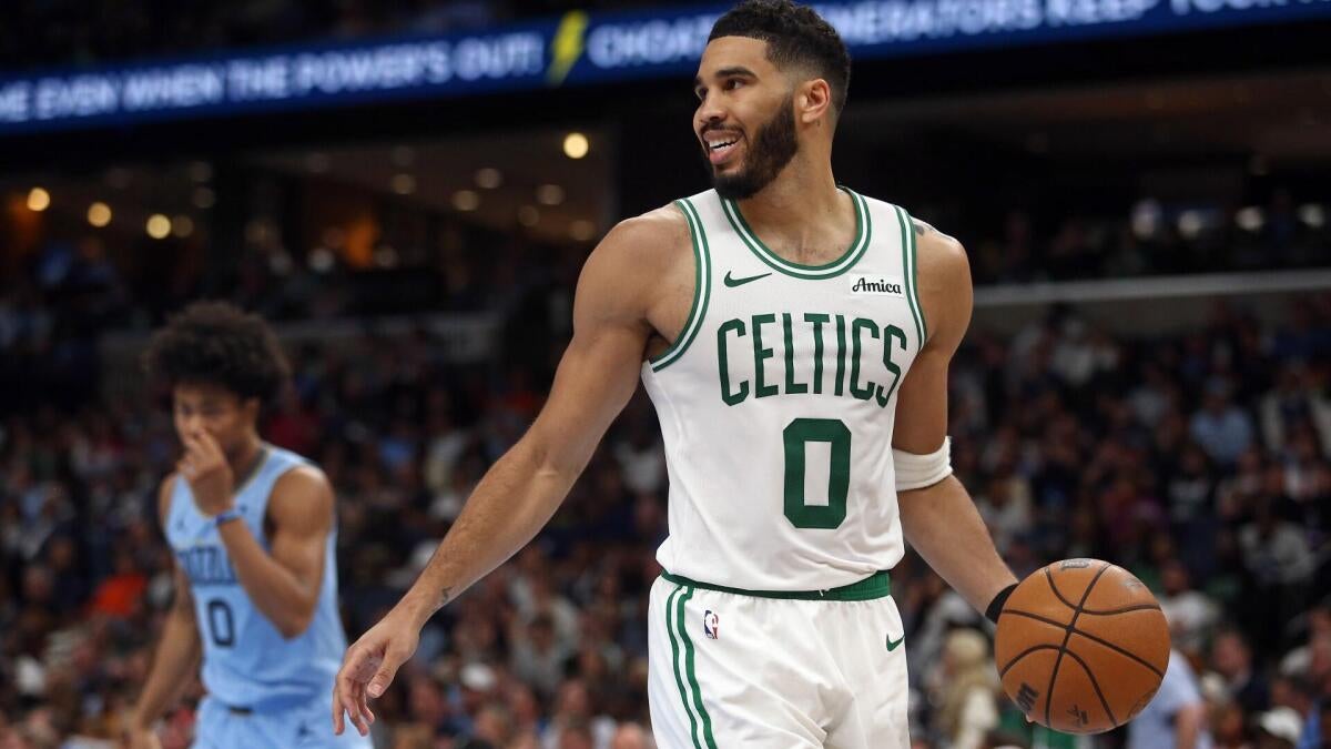 NBA焦点战：杜兰特、亨德森得分预测与塔图姆篮板分析