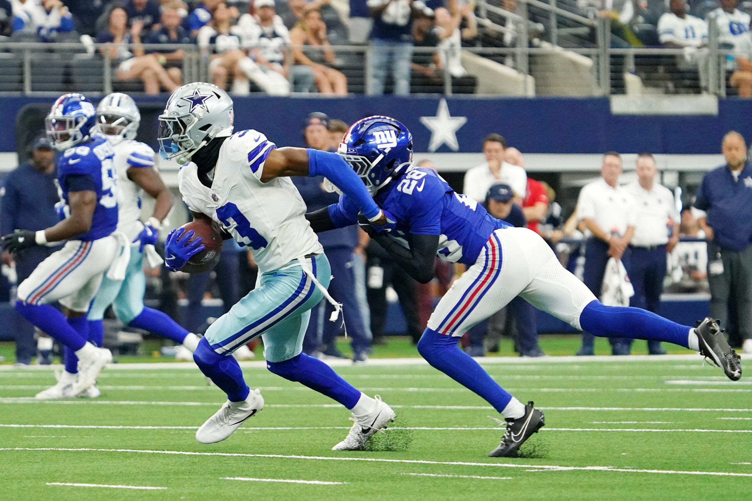 NFL收官战：牛仔vs巨人，盘口选择顺位与博弈深度分析