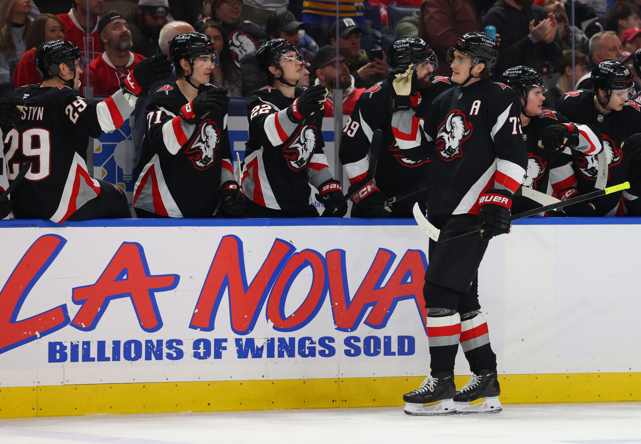 NHL冰球预测：布法罗军刀VS明尼苏达狂野，进球大战能否上演？