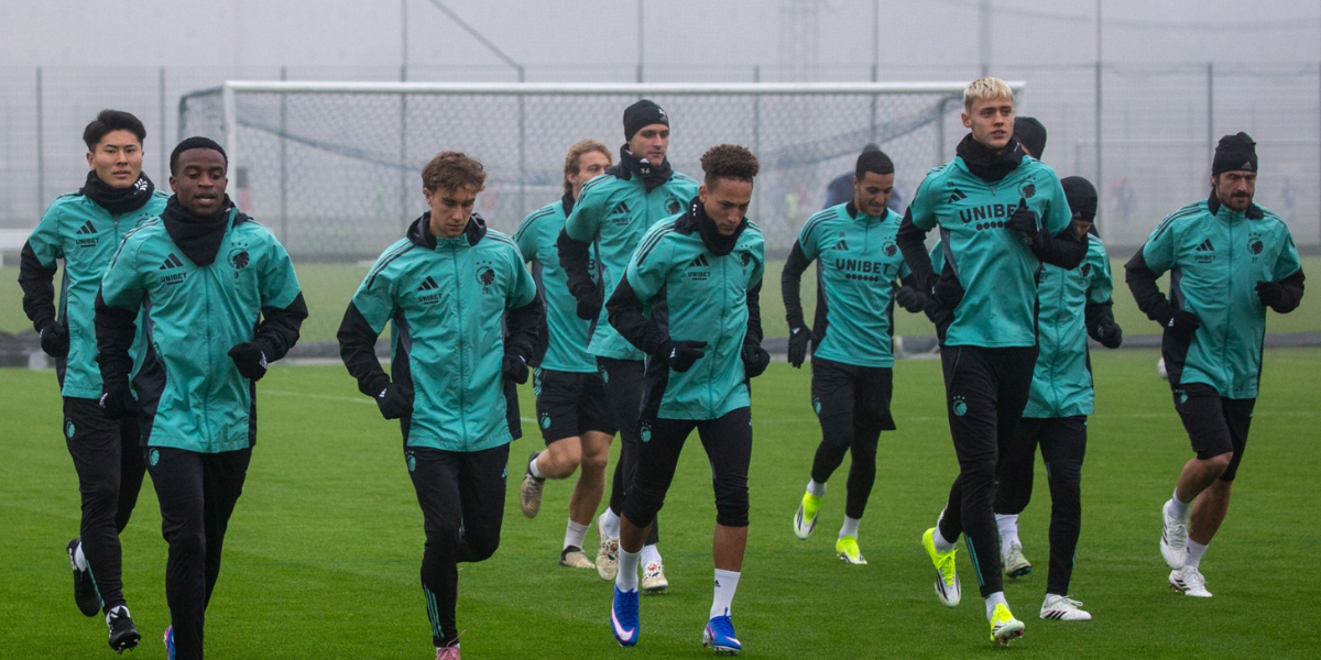 欧冠生死战：哥本哈根主场迎战那不勒斯，谁能掌控晋级命运？