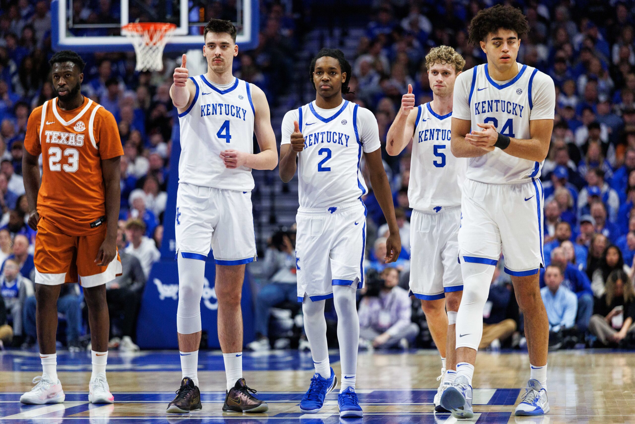 肯塔基VS奥勒密：SEC焦点战，野猫能否延续连胜狂潮？