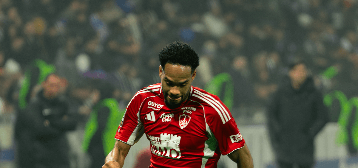 法甲前瞻：布雷斯特vs图卢兹，中游混战谁能占先机？