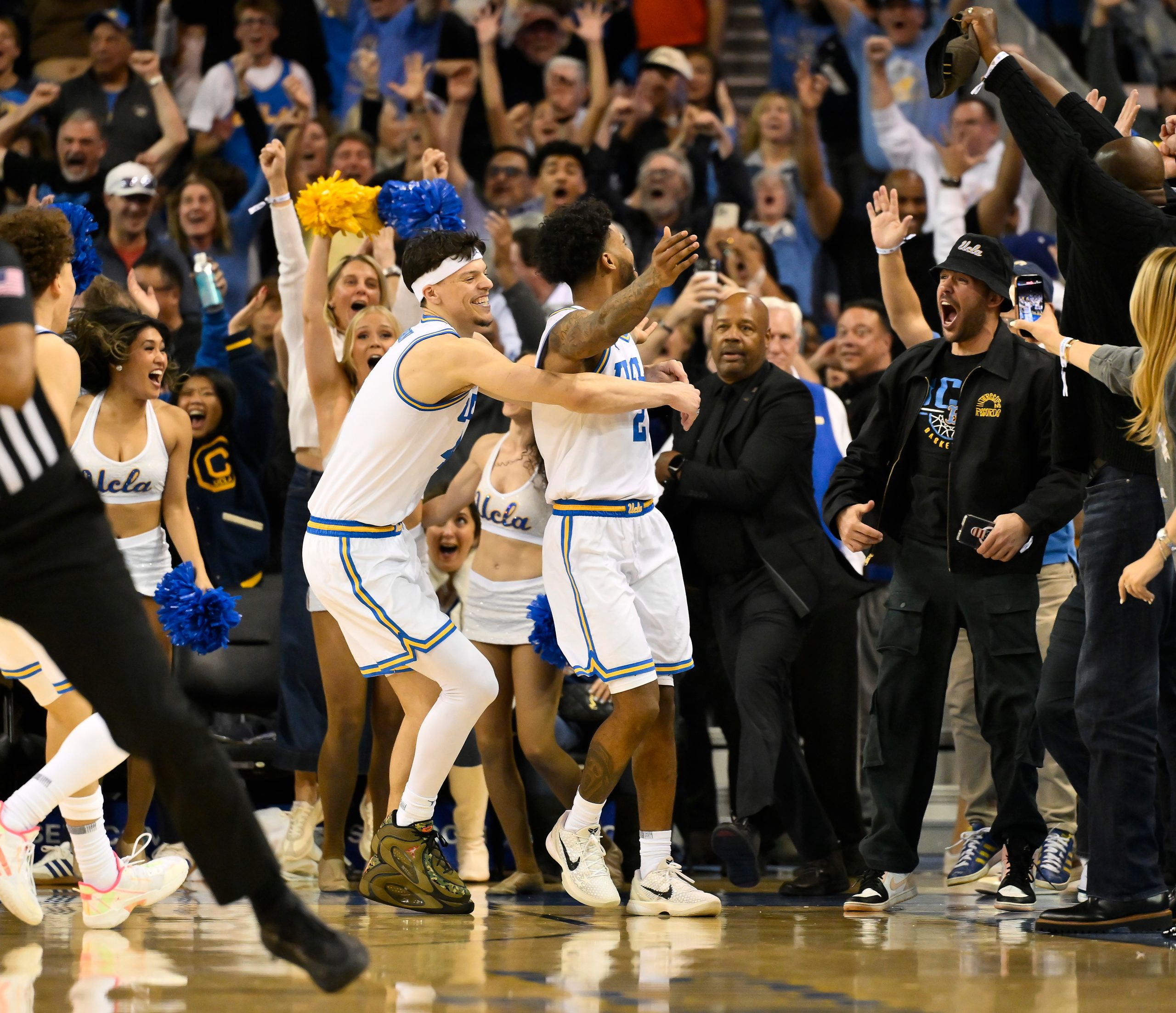 疯狂三月：UCLA对阵UCF深度分析，爆冷与高分之战？