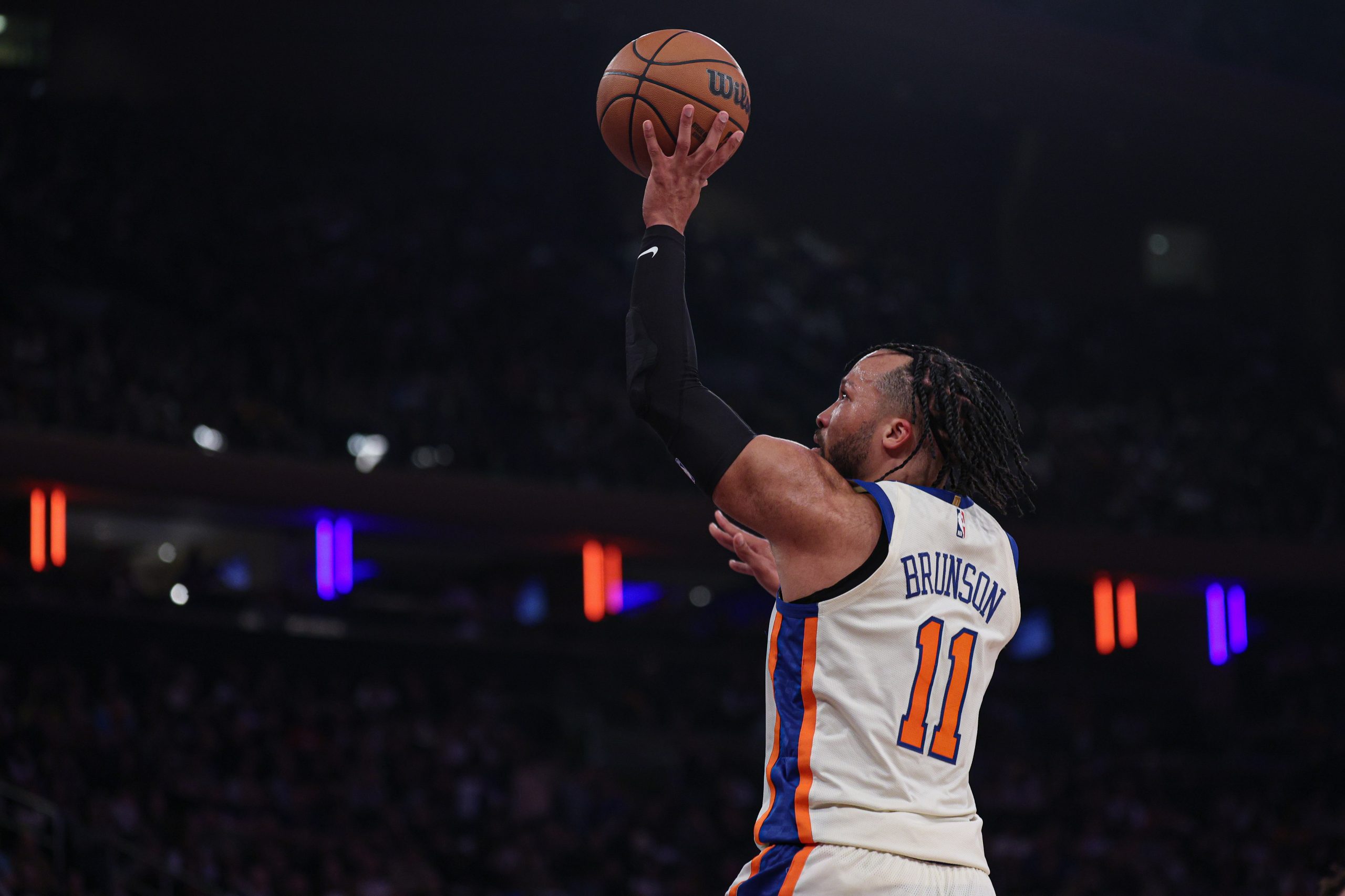 NBA焦点战：AI模型揭秘今日最佳球员数据投注