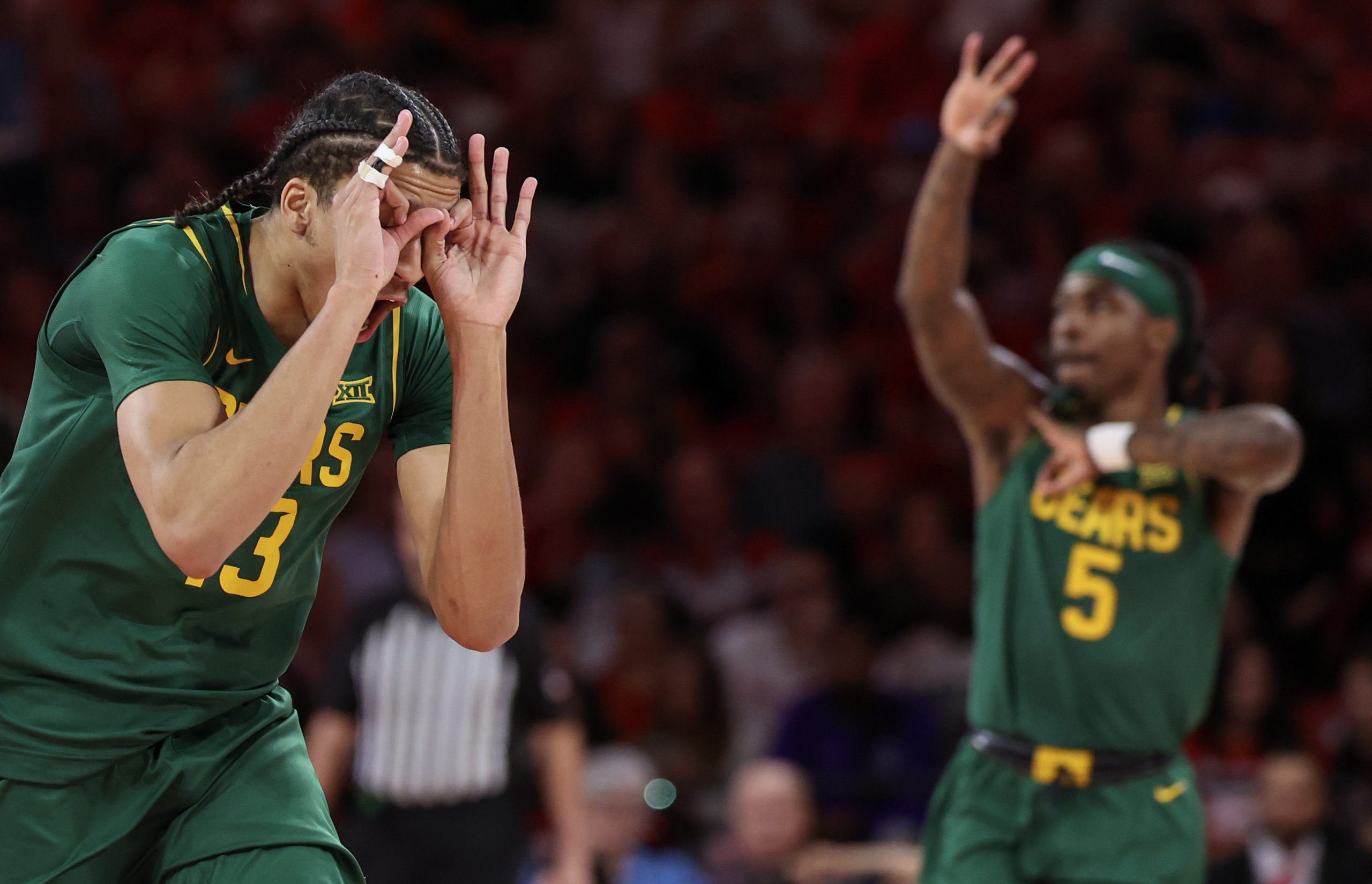 NIL篮球皇冠赛：贝勒vs明尼苏达，四分之一决赛深度剖析