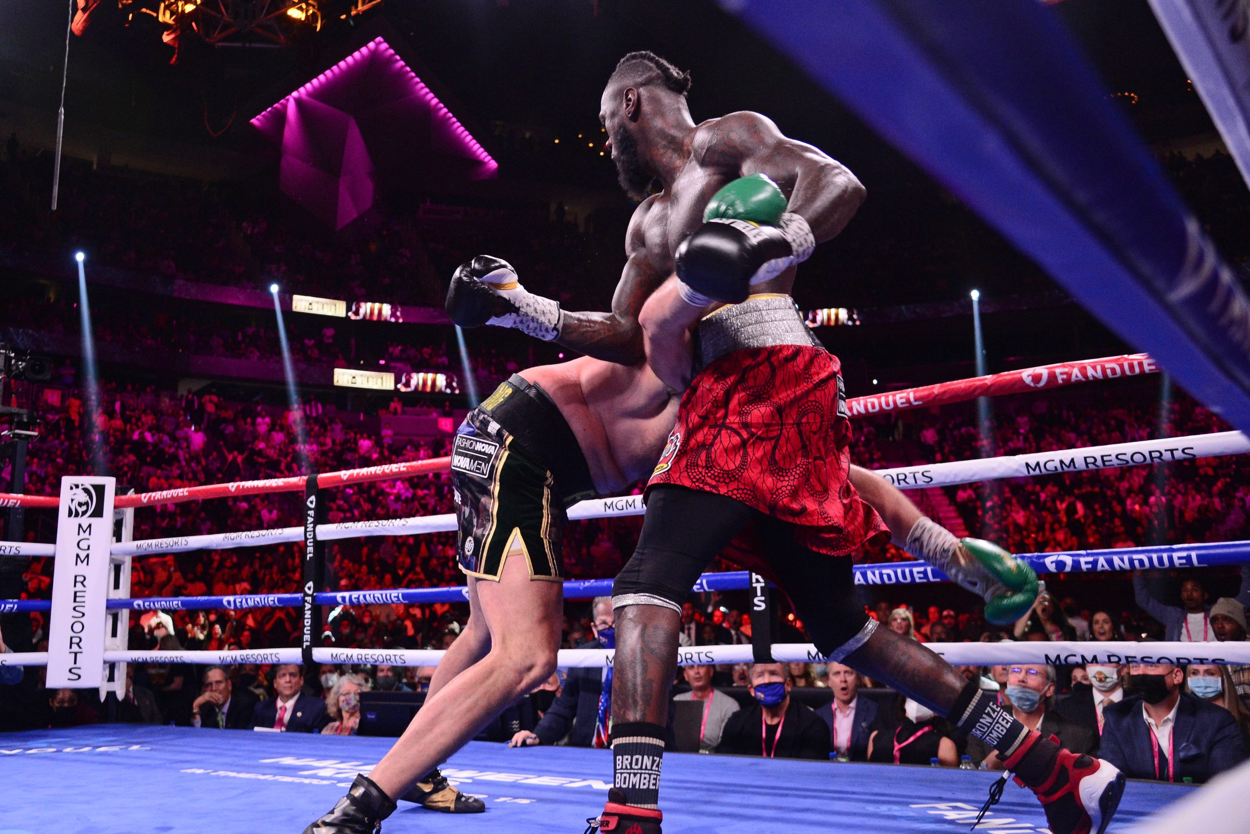 奇索拉 vs 维尔德:伦敦O2终极对决,赔率揭秘与赛果预测 奇索拉 vs 维尔德:伦敦O2终极对决,赔率揭秘与赛果预测