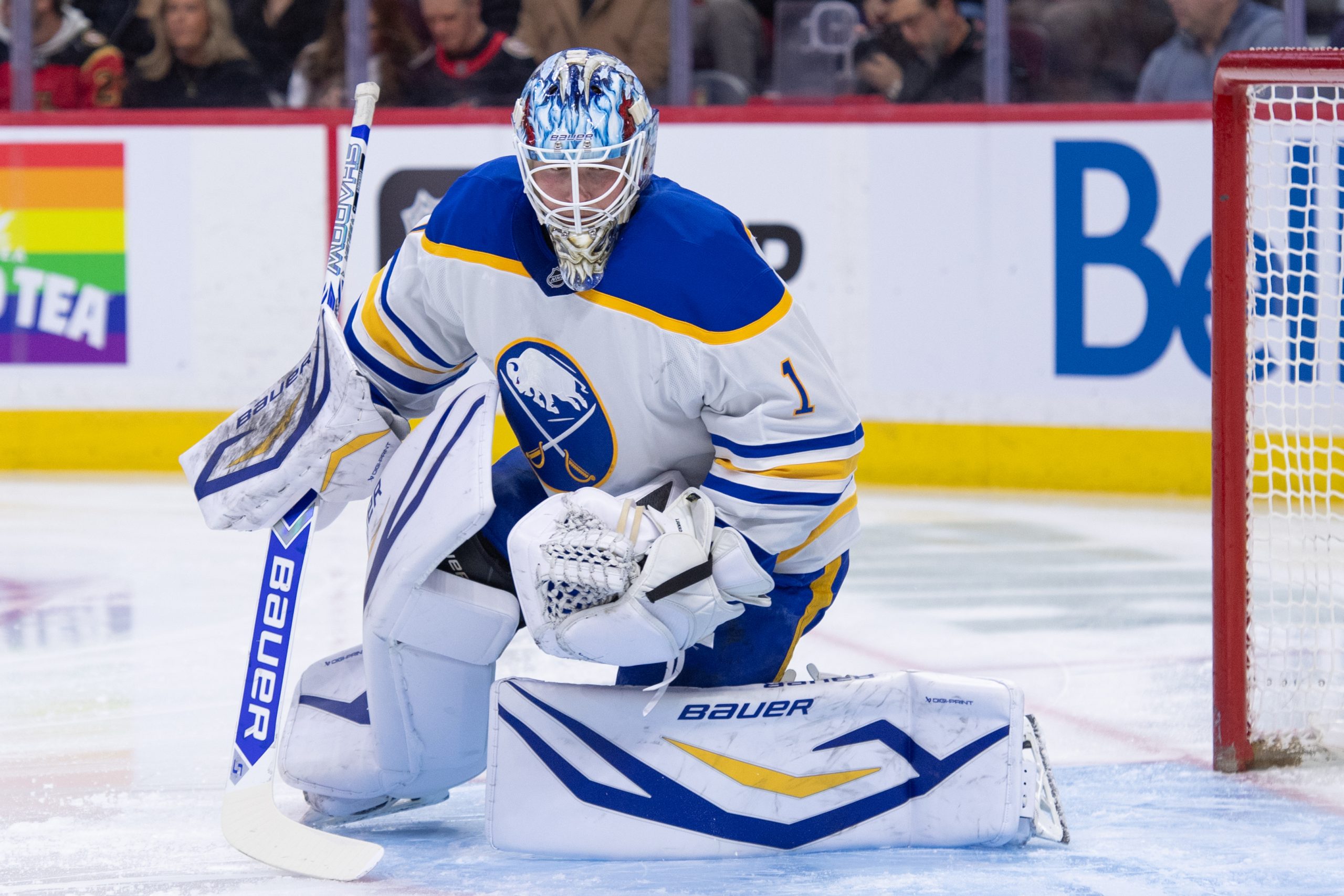 萨布雷斯vs游骑兵：顶级门将对决，冰球投注深度分析与预测