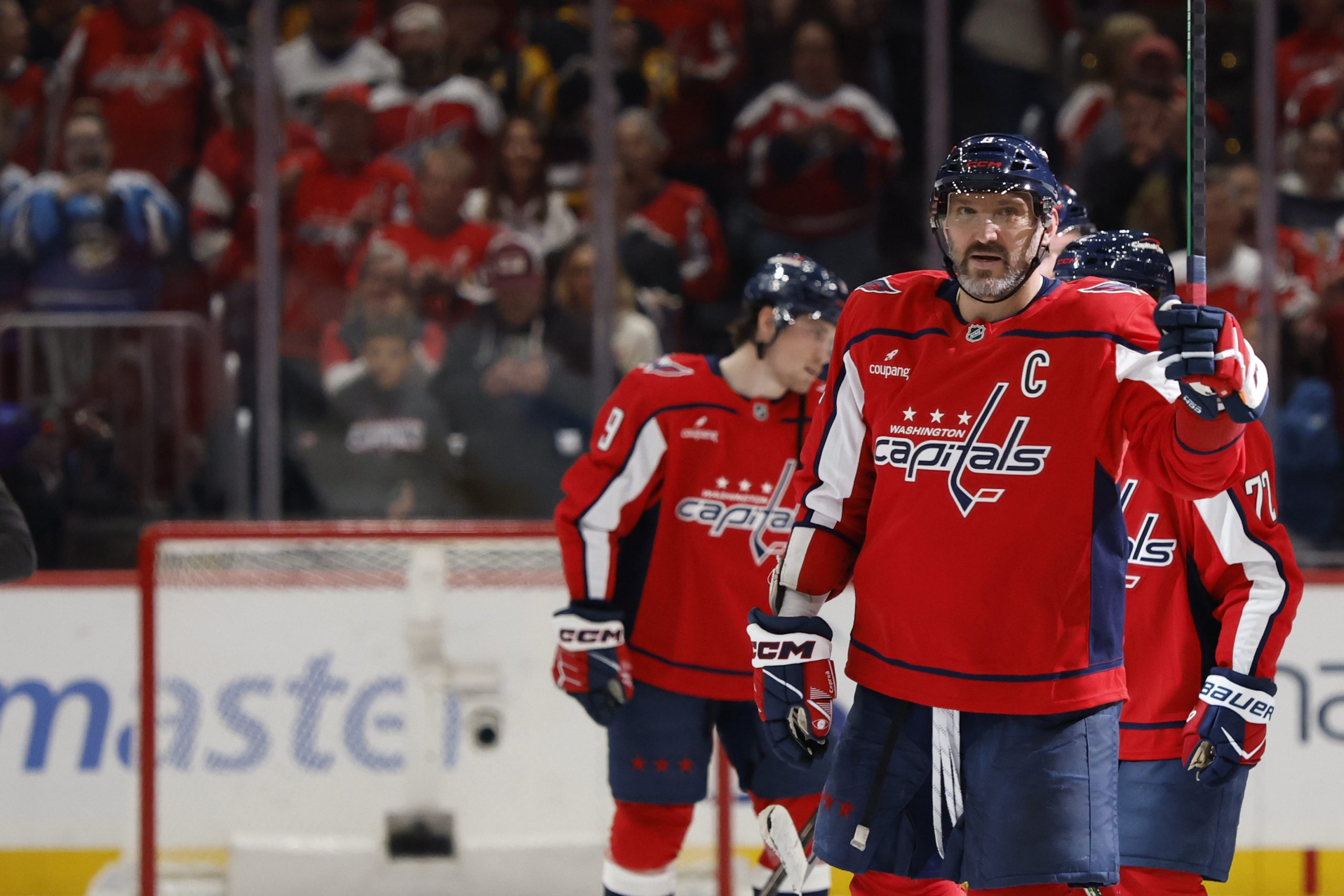 华盛顿首都人vs哥伦布蓝衣：奥维奇金谢幕战？深度分析与投注指南