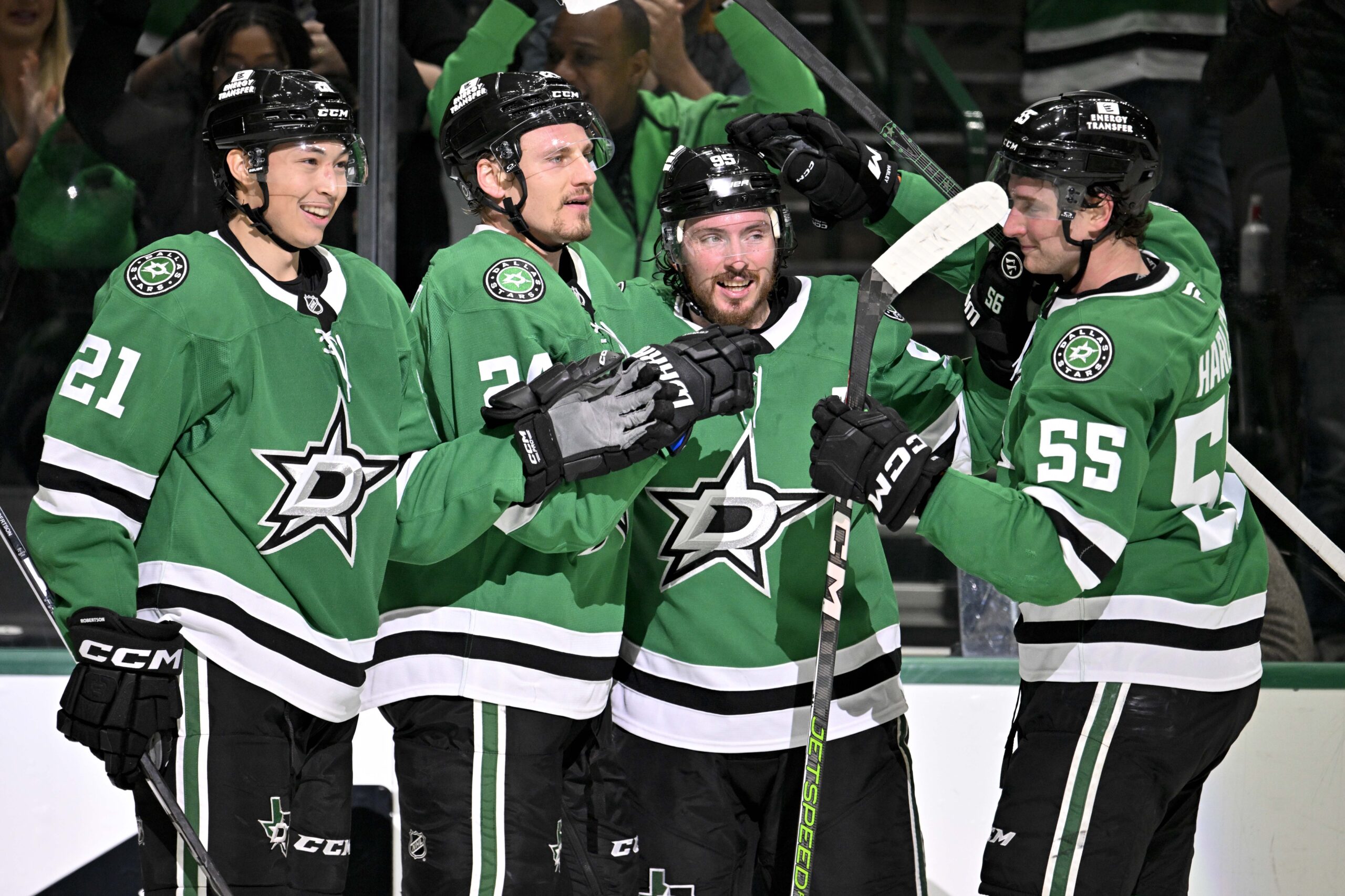 NHL常规赛收官战：星光队vs军刀队，斯坦利杯决赛预演与投注策略