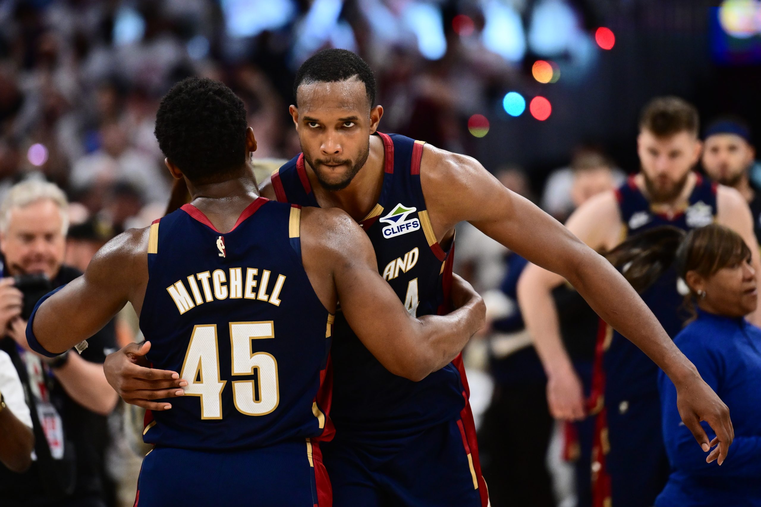 NBA季后赛G4:骑士活塞对决深度分析与投注指南 NBA季后赛G4:骑士活塞对决深度分析与投注指南