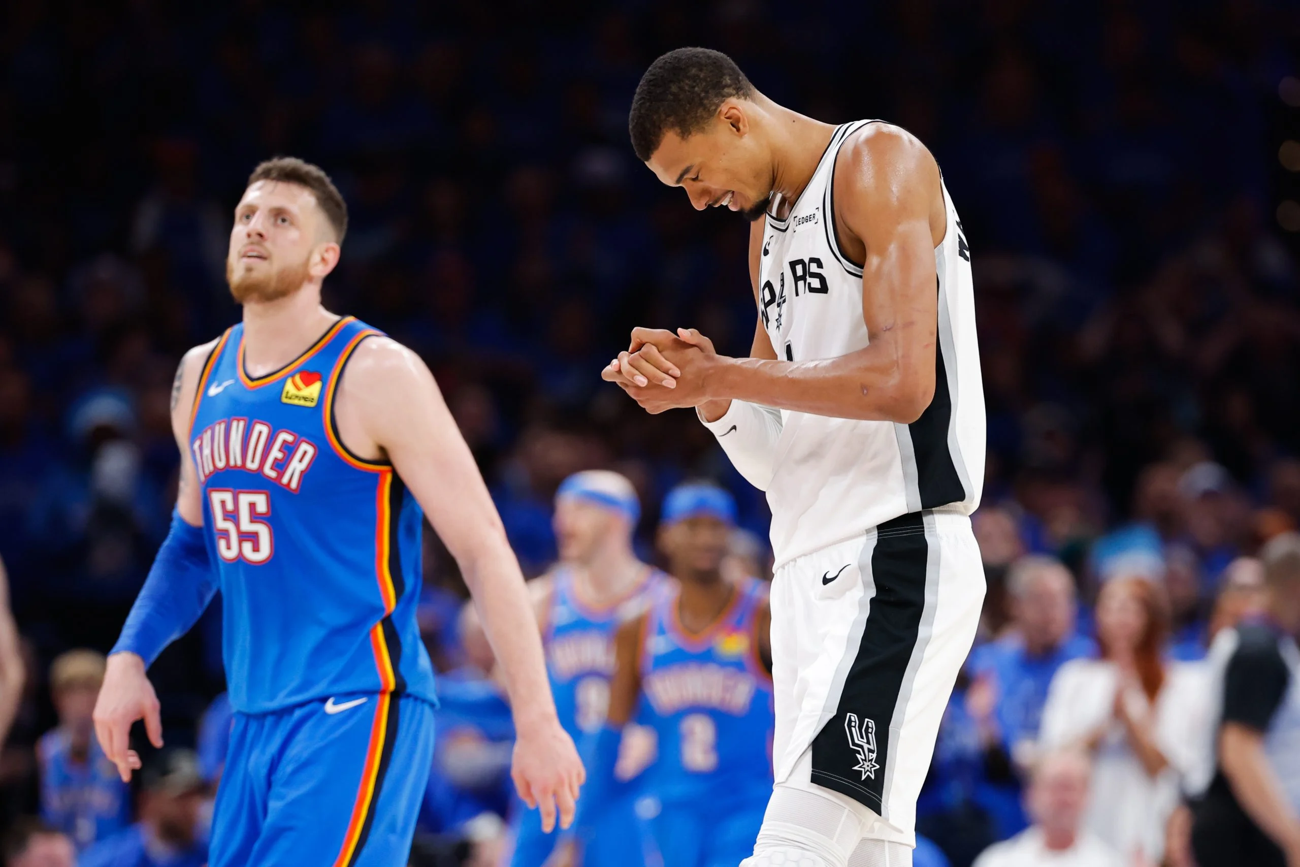 NBA西决G3前瞻:马刺雷霆天王山之战,伤病潮下谁能抢占先机? NBA西决G3前瞻:马刺雷霆天王山之战,伤病潮下谁能抢占先机?