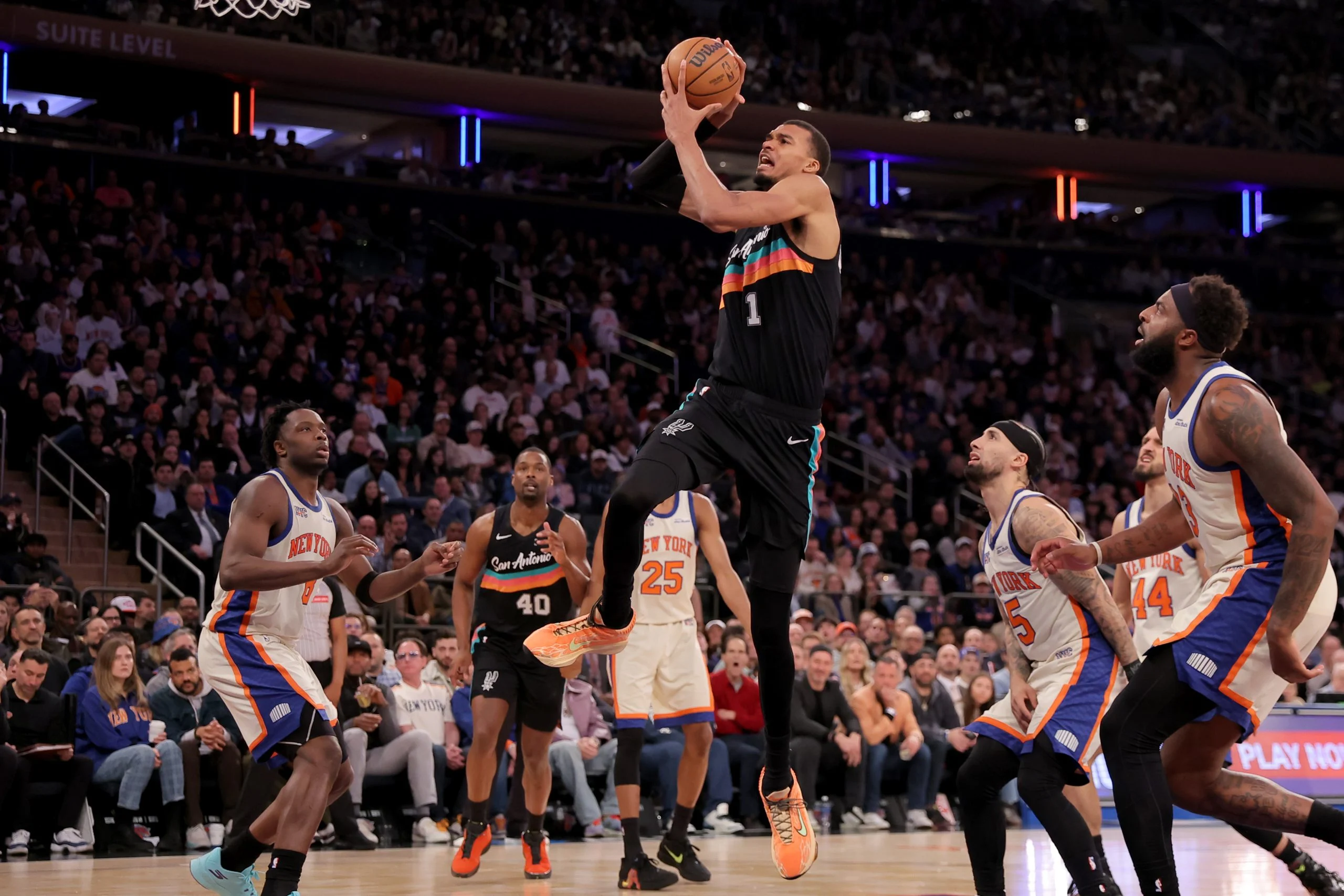 NBA总决赛G1：尼克斯vs马刺前瞻，文班亚马得分线深度解析