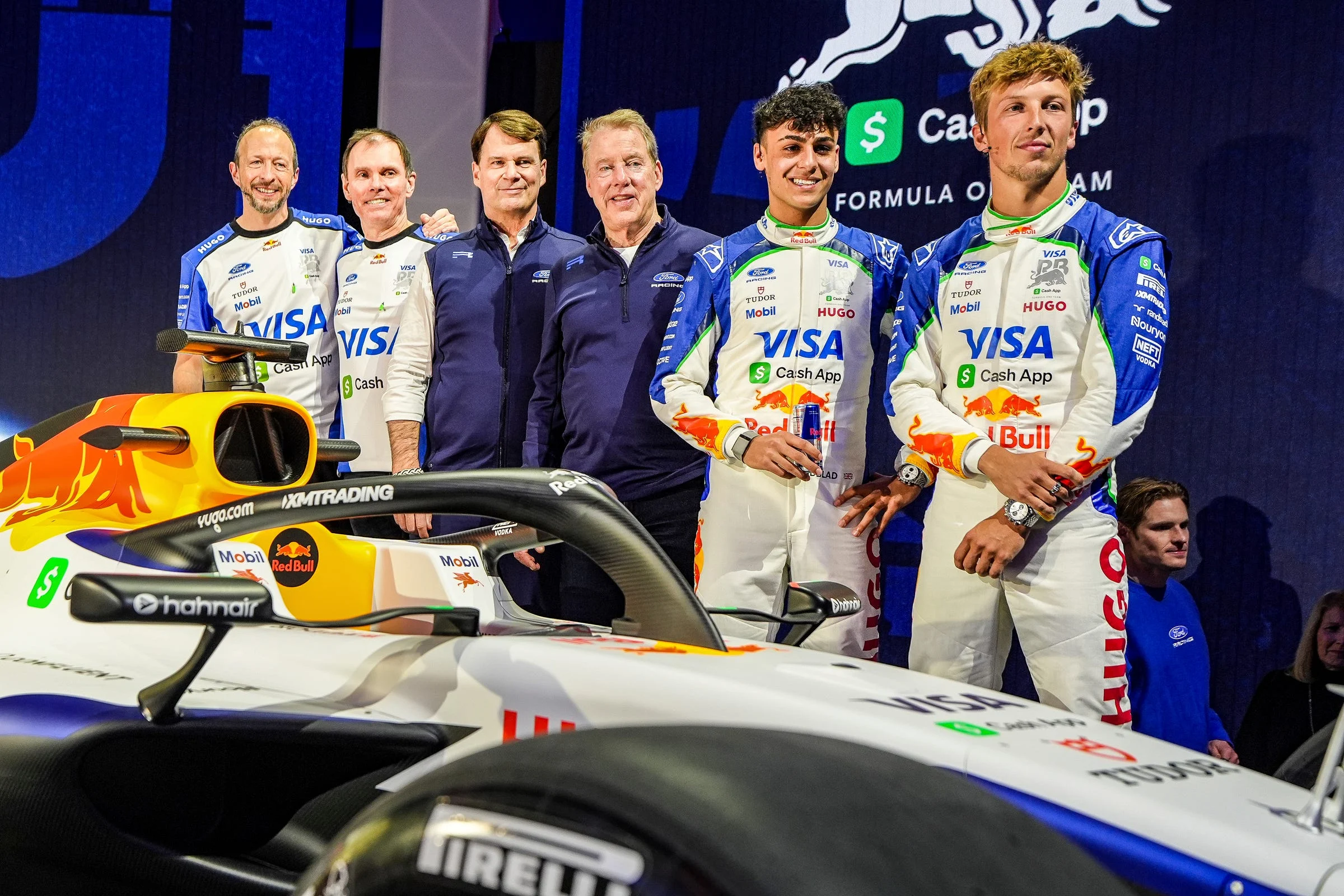 F1英国大奖赛:银石赛道正赛节奏定胜负,专家深度解析与投注指南 F1英国大奖赛:银石赛道正赛节奏定胜负,专家深度解析与投注指南
