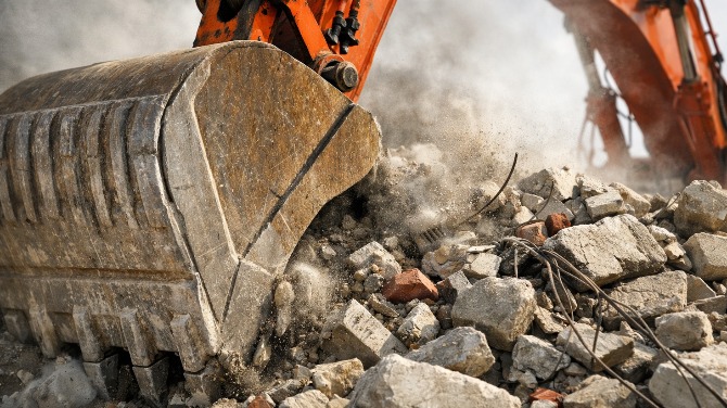 缅甸重拳出击：KK园区非法赌诈窝点再遭摧毁