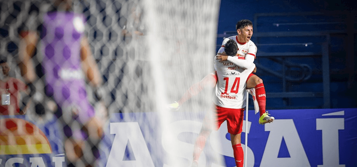 圣保罗州联赛：米拉索尔VS布拉干蒂诺，谁能阻挡全胜之师？