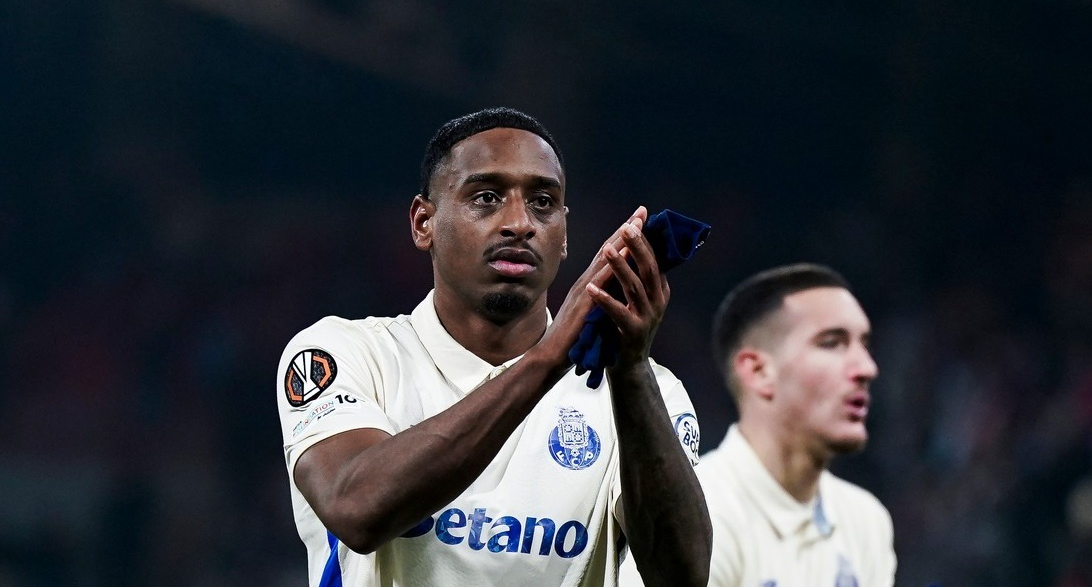 葡超焦点：波尔图主场迎战吉维森特，榜首之争悬念几何？