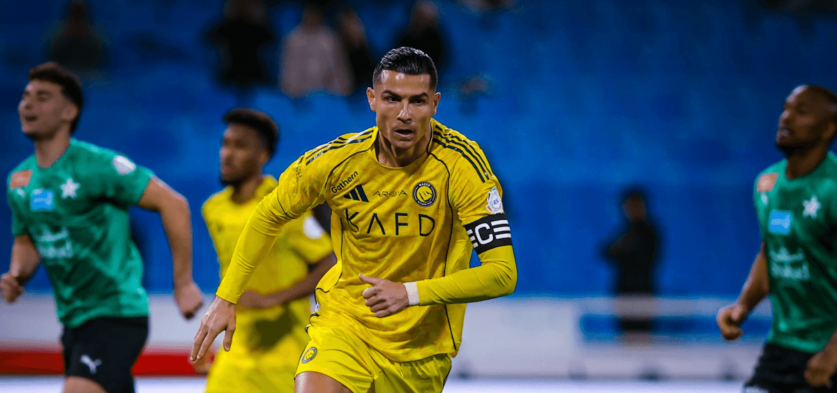 沙特联赛前瞻：利雅得胜利客战费哈，C罗领衔冲冠之路