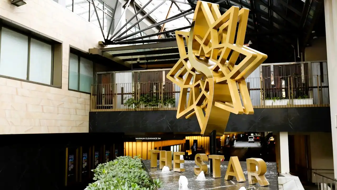 星娱乐集团命悬一线：白鹰资本考察，巨额债务重组迫在眉睫