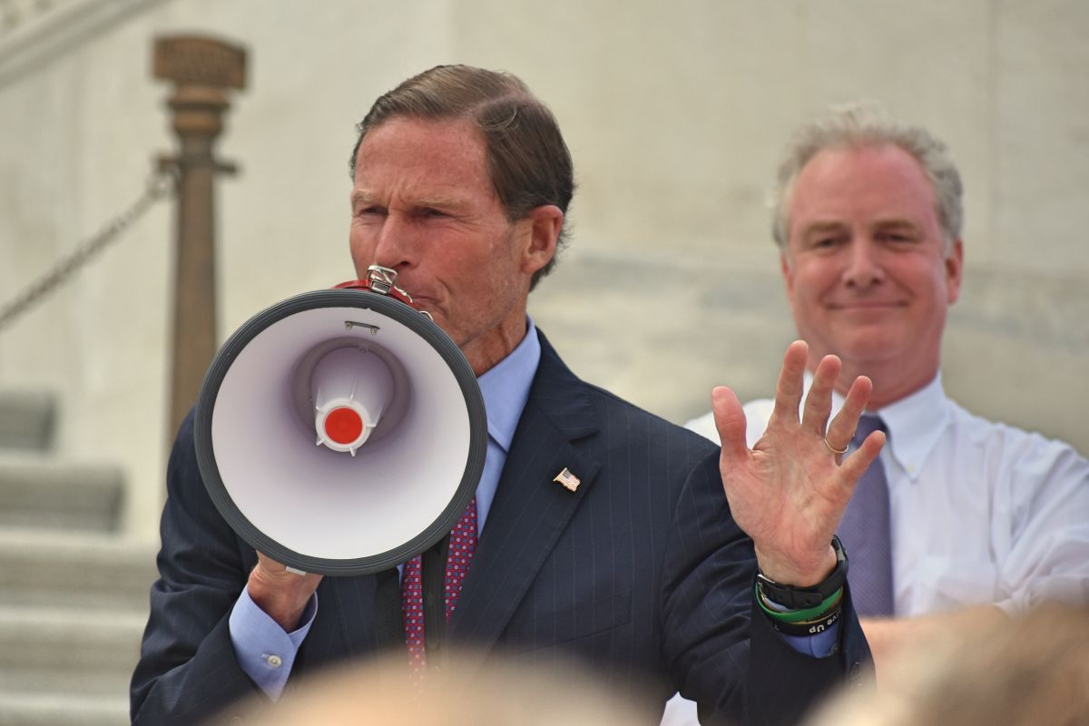 预测市场惊现“内幕交易”？美国参议员怒斥Polymarket，白宫紧急警告