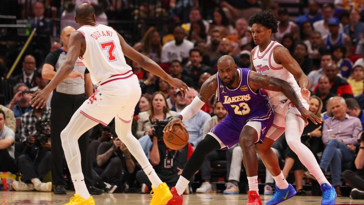 2026 NBA季后赛首日：巨星对决，深度解析球员得分预测