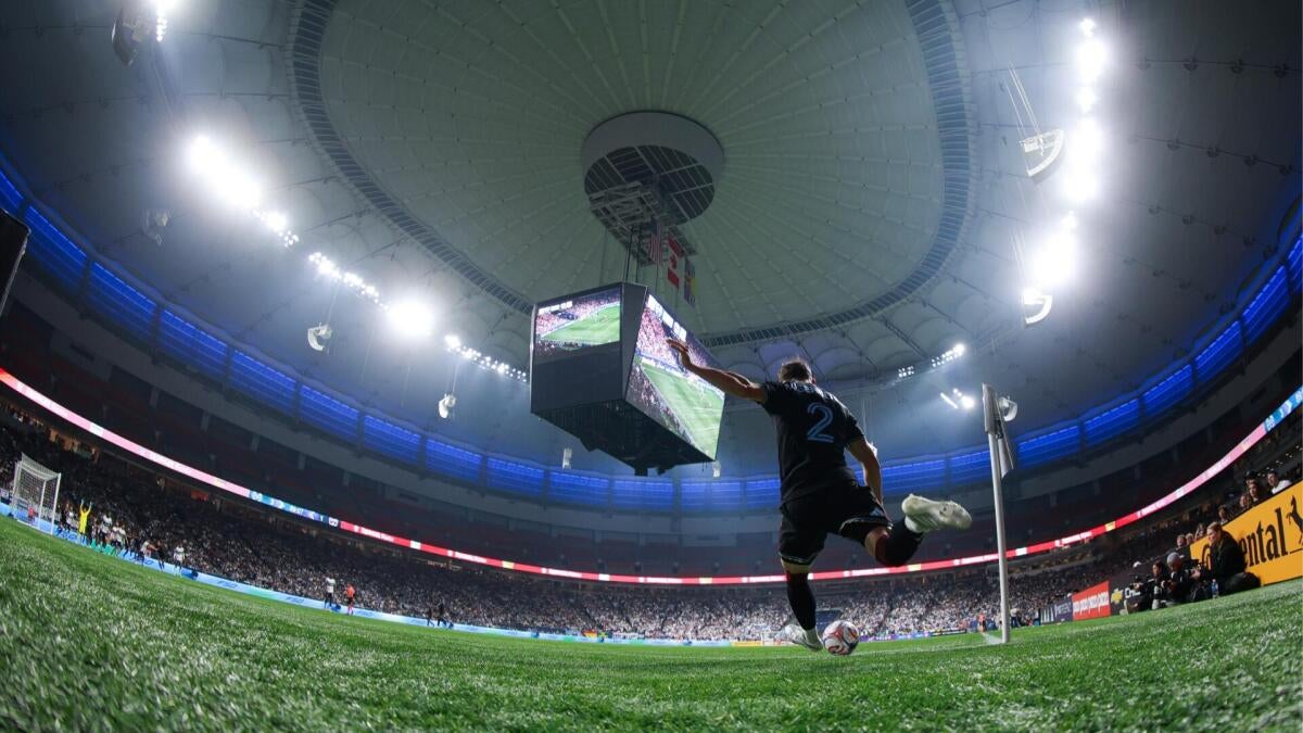 温哥华白帽队租约危机：MLS豪门或将易主搬迁？