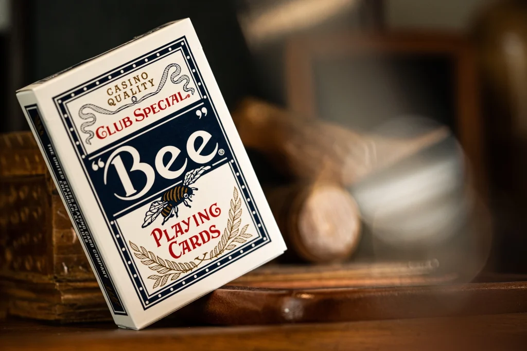 澳门赌场扑克牌告别进口时代：Bee Macau本土制造剑指全球
