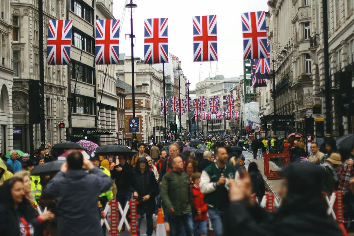 英国博彩业巨变：新财务风险评估分阶段启动，初期不罚“不作为”